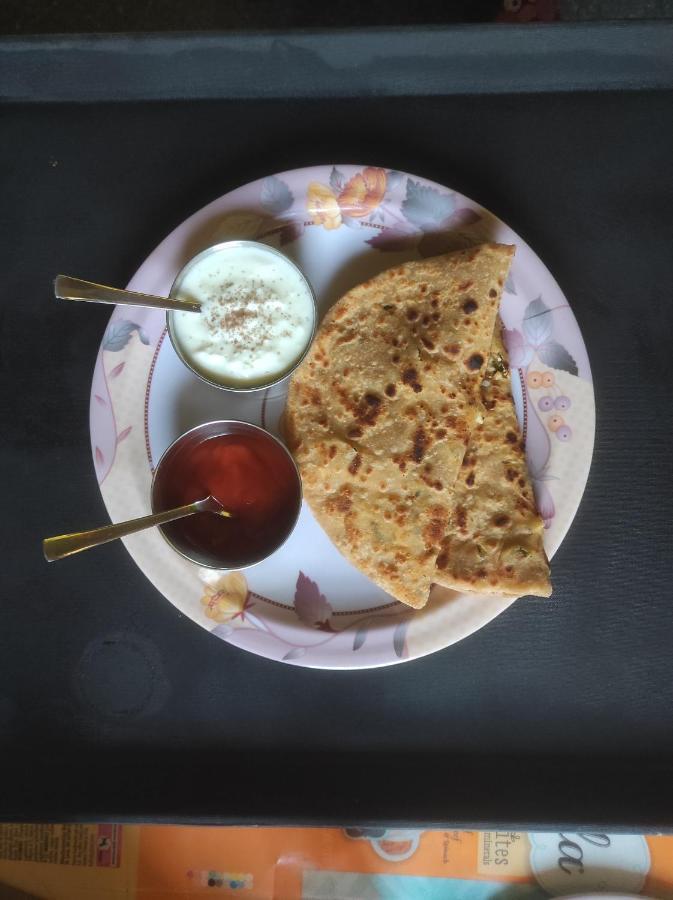 Anugraha Homestay رامناجار المظهر الخارجي الصورة